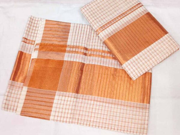Kuthampully Rosegold checkered Set Mundu