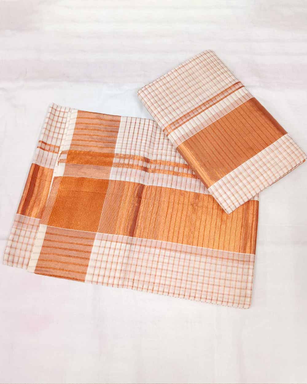 SM003-Rosegold-checkered-Set-Mundu Kuthampully Rosegold checkered Set Mundu - Image 1