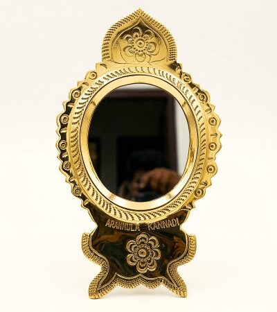 Original Aranmula Kannadi(6.5 cm Sized Mirror) - Authentic Kerala Metal Mirror (GI Tagged)